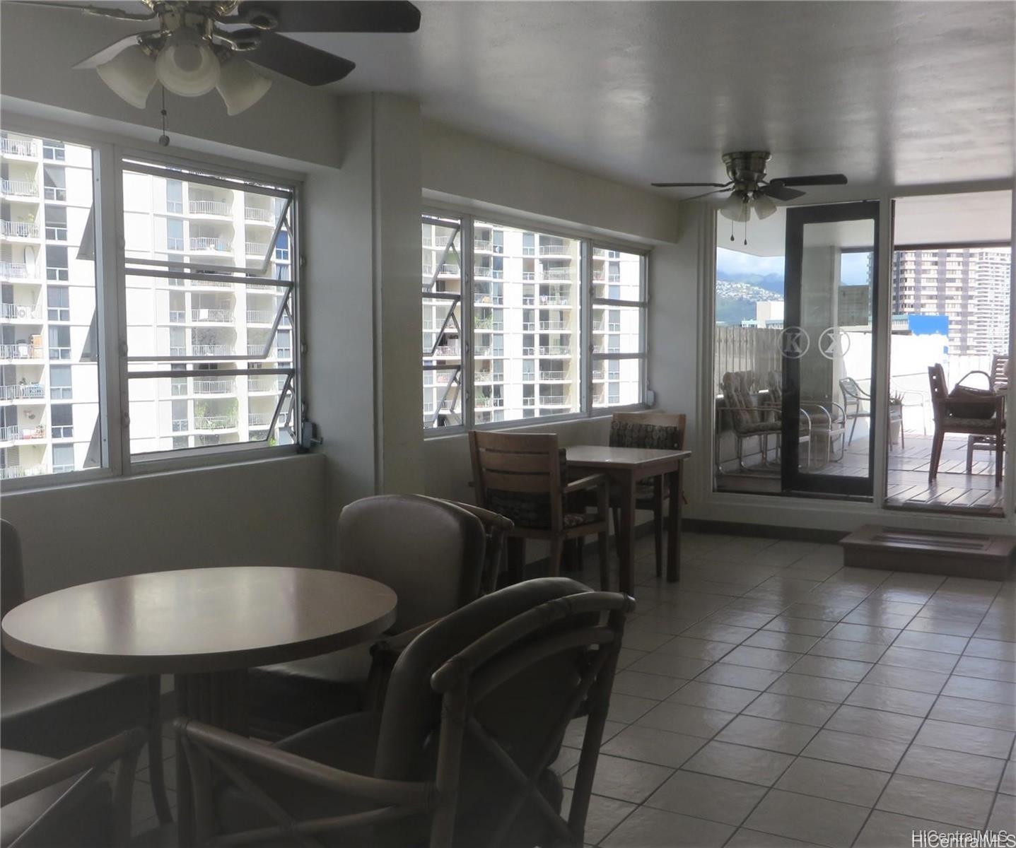 Kalia condo # B1105, Honolulu, Hawaii - photo 18 of 19