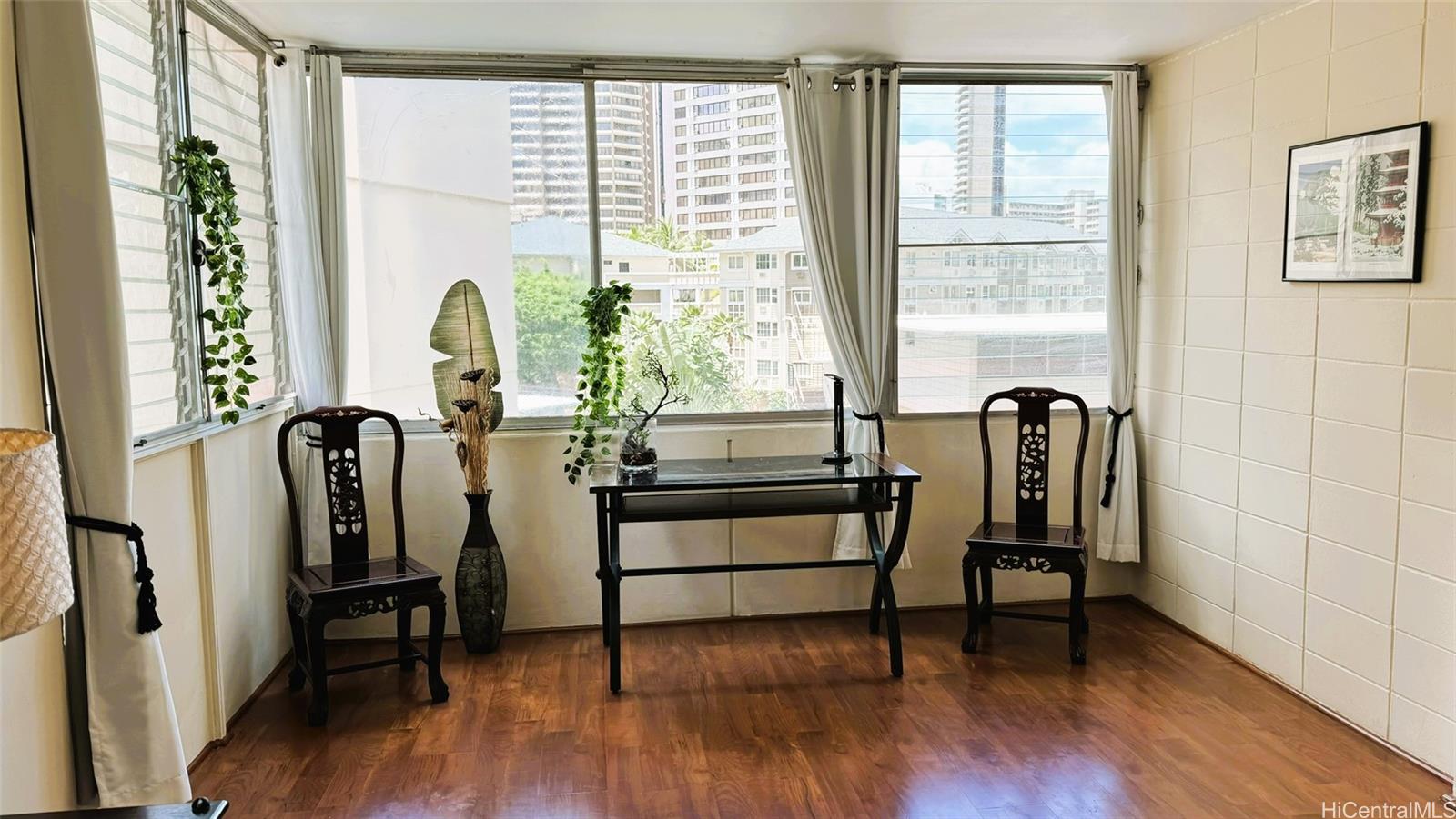 Kalia condo # B408, Honolulu, Hawaii - photo 11 of 24