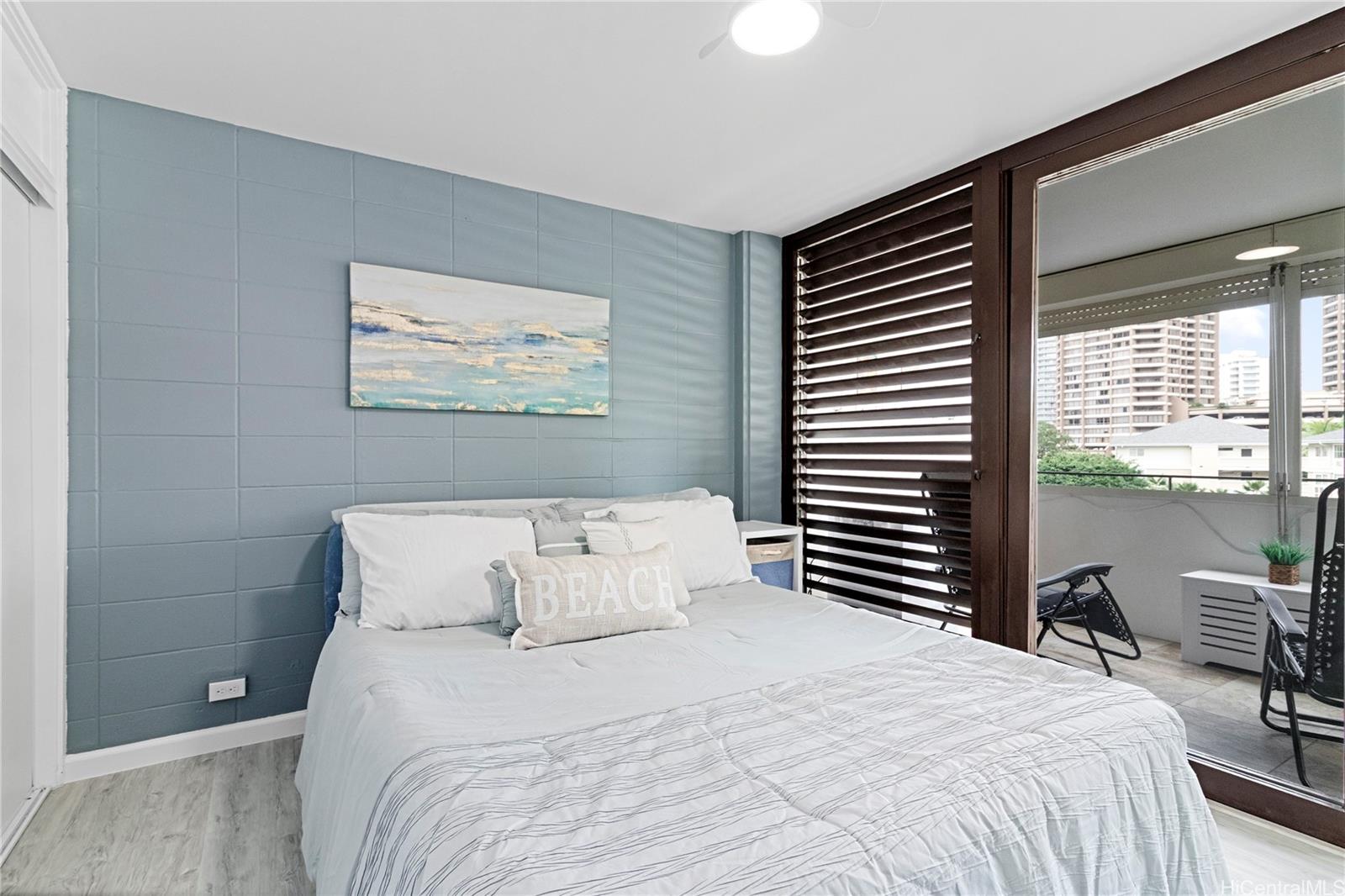 Kalia condo # B501, Honolulu, Hawaii - photo 6 of 16