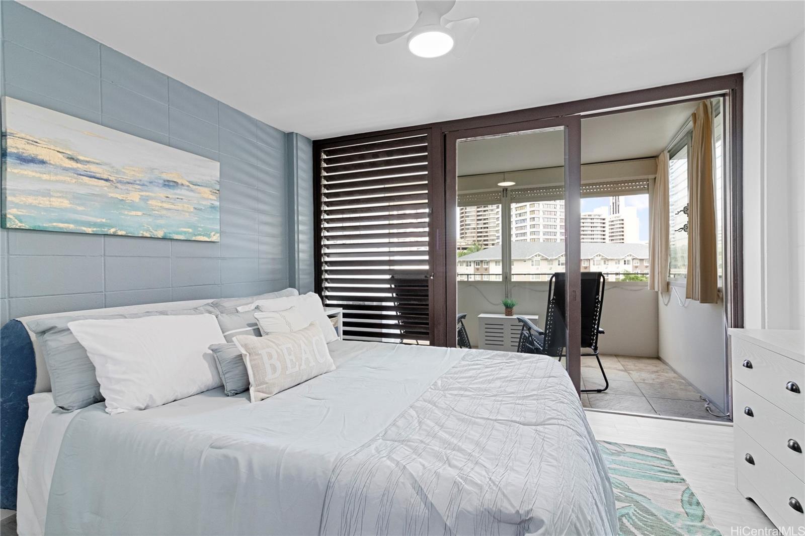 Kalia condo # B501, Honolulu, Hawaii - photo 7 of 16