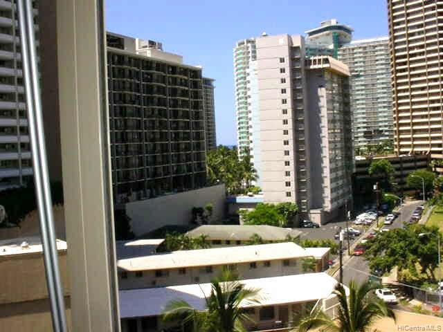 Kalia Inc (b) condo # B/802, Honolulu, Hawaii - photo 5 of 10