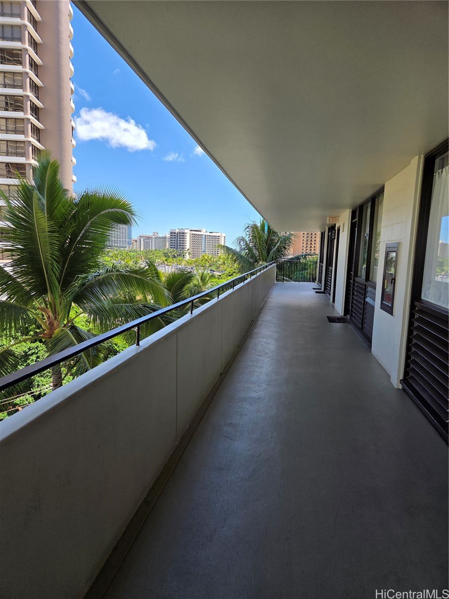 Kalia condo # B804, Honolulu, Hawaii - photo 14 of 19
