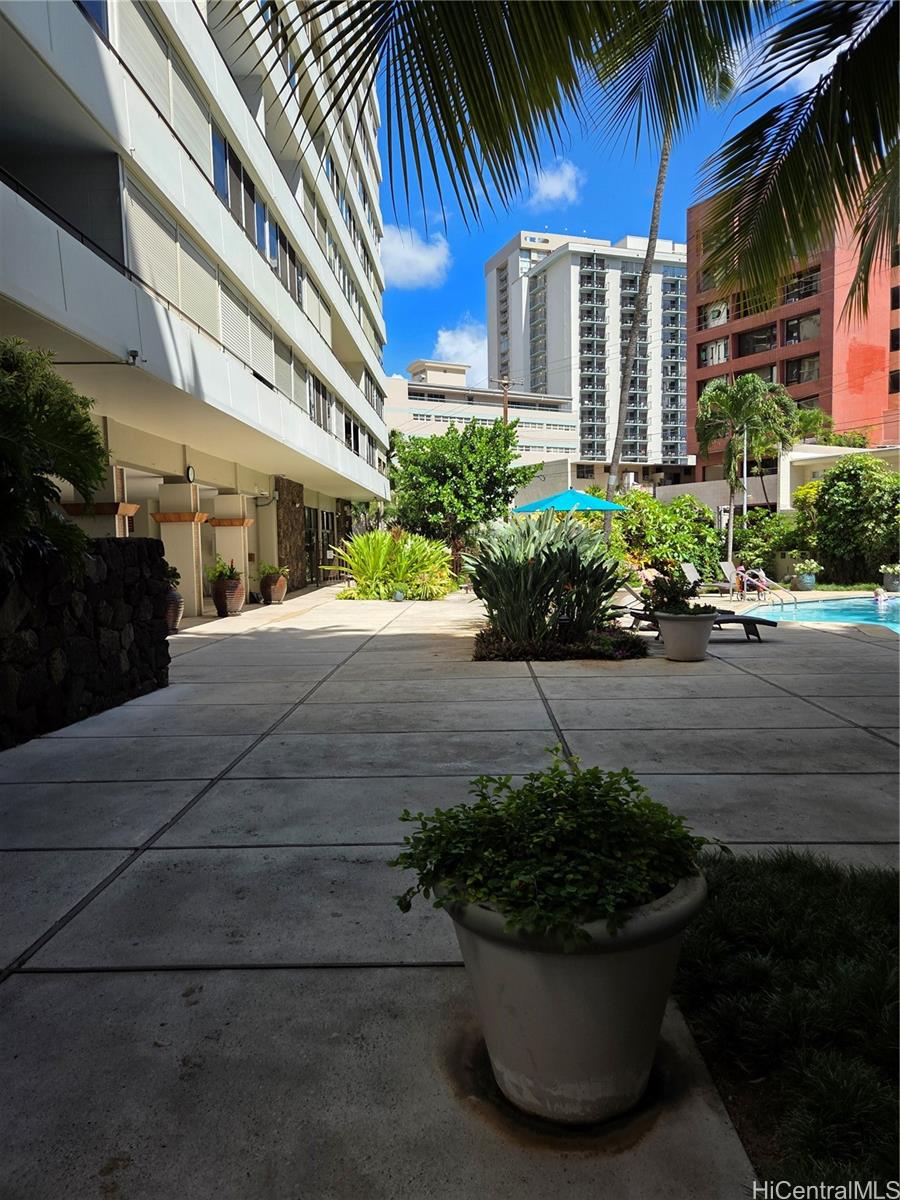 Kalia condo # B804, Honolulu, Hawaii - photo 15 of 19