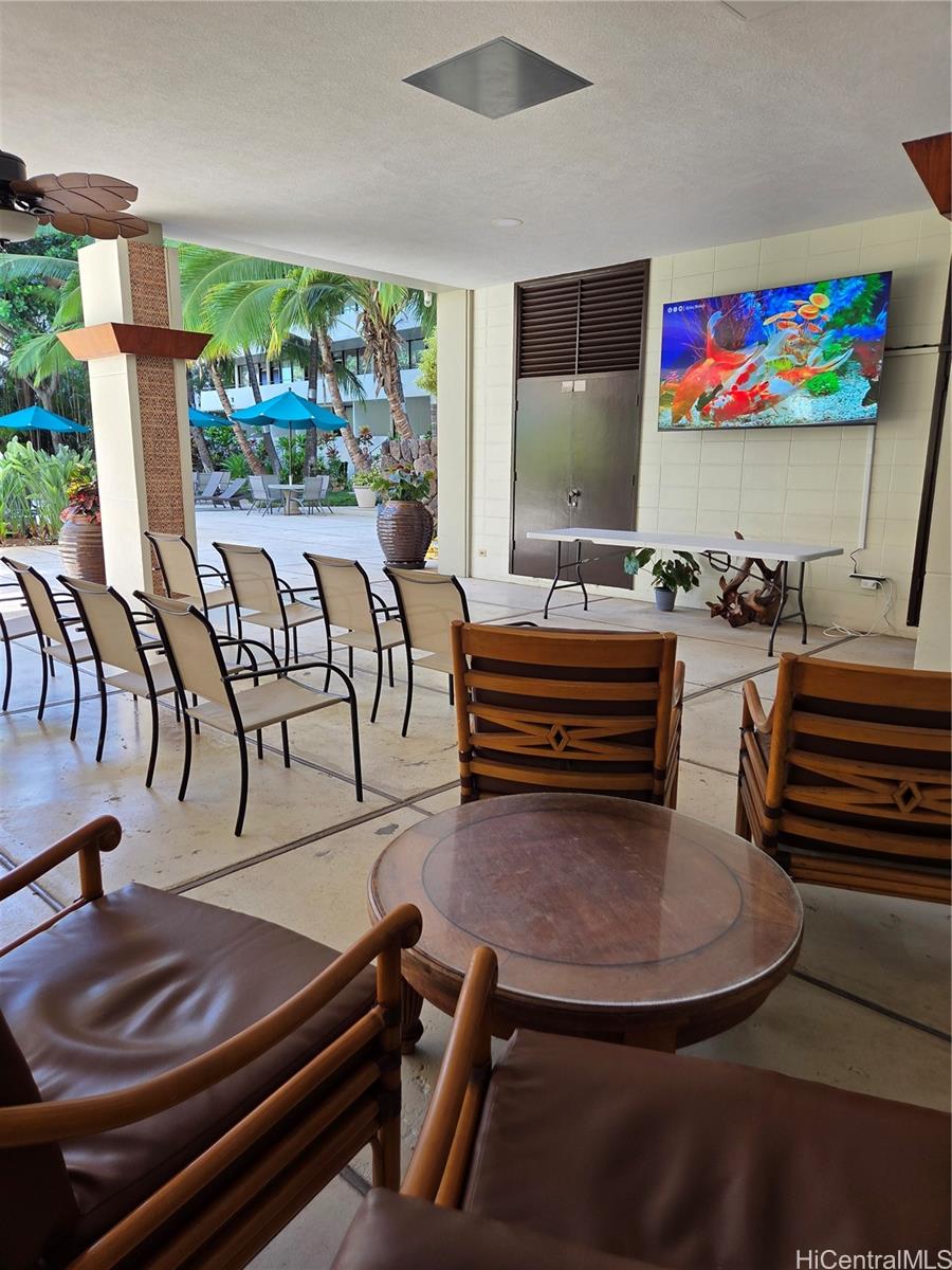 Kalia condo # B804, Honolulu, Hawaii - photo 16 of 19