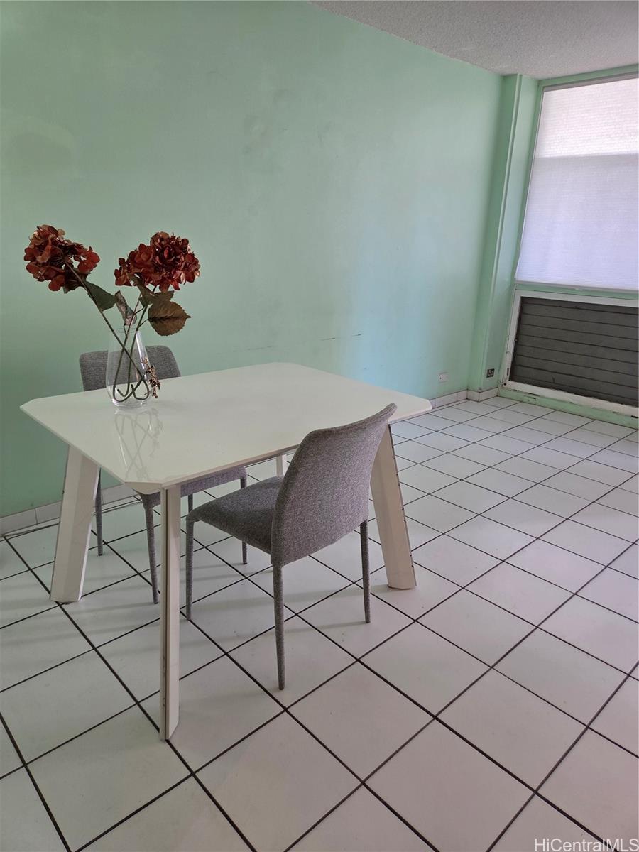 Kalia condo # B804, Honolulu, Hawaii - photo 5 of 19