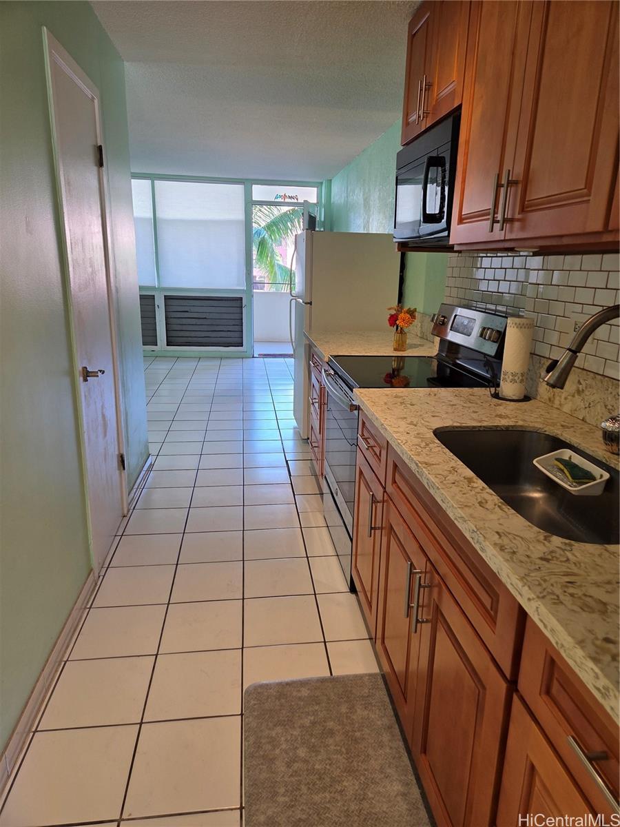 Kalia condo # B804, Honolulu, Hawaii - photo 7 of 19