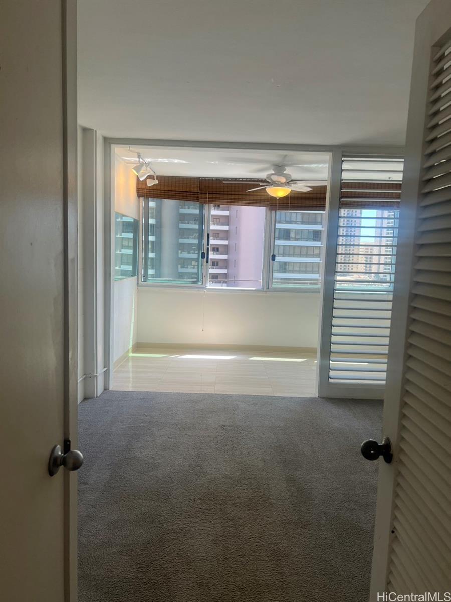 Kalia condo # P7A, Honolulu, Hawaii - photo 12 of 25