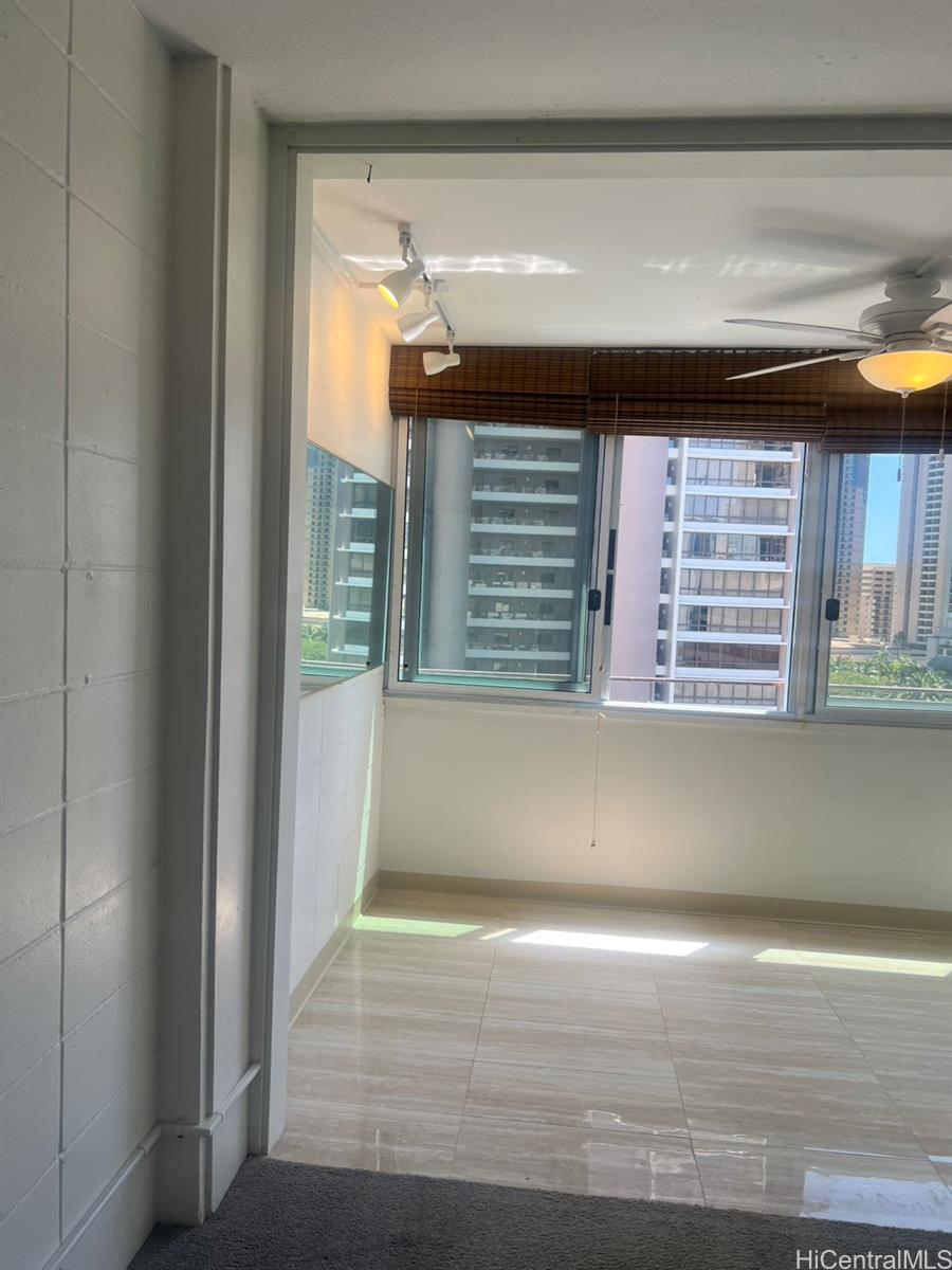 Kalia condo # P7A, Honolulu, Hawaii - photo 13 of 25