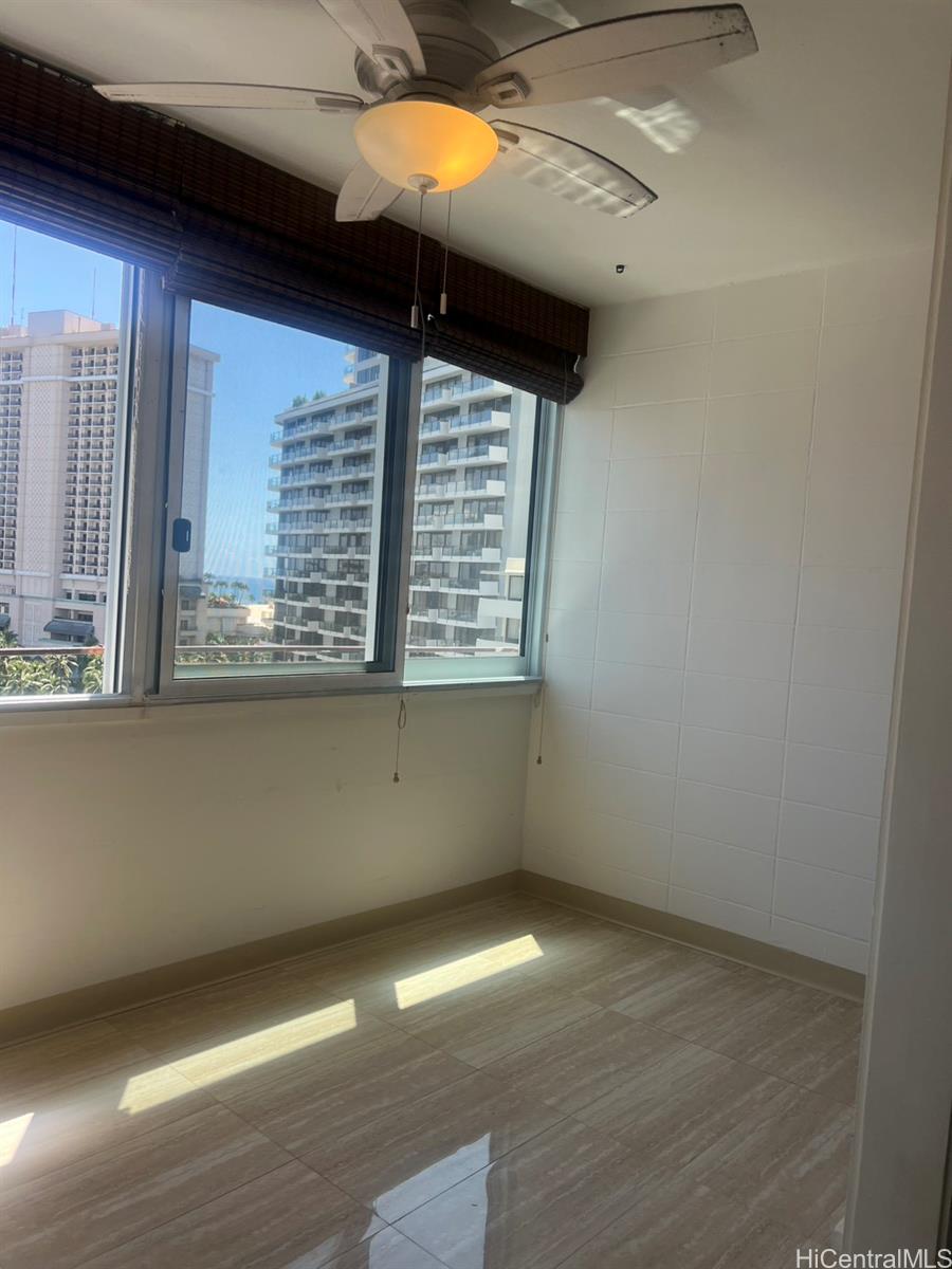 Kalia condo # P7A, Honolulu, Hawaii - photo 14 of 25