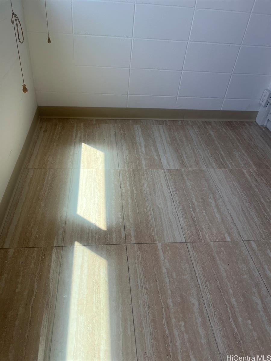 Kalia condo # P7A, Honolulu, Hawaii - photo 19 of 25