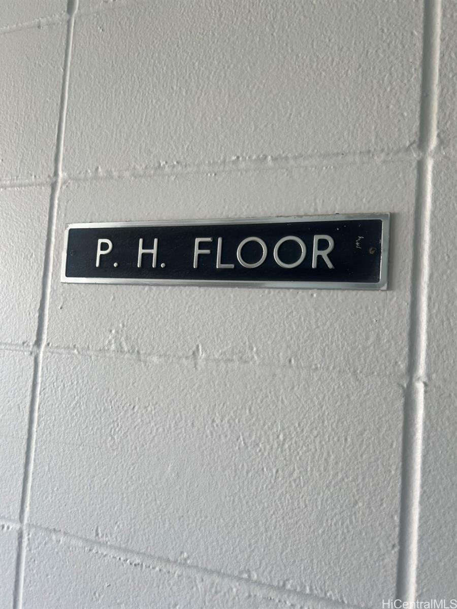 Kalia condo # P7A, Honolulu, Hawaii - photo 24 of 25