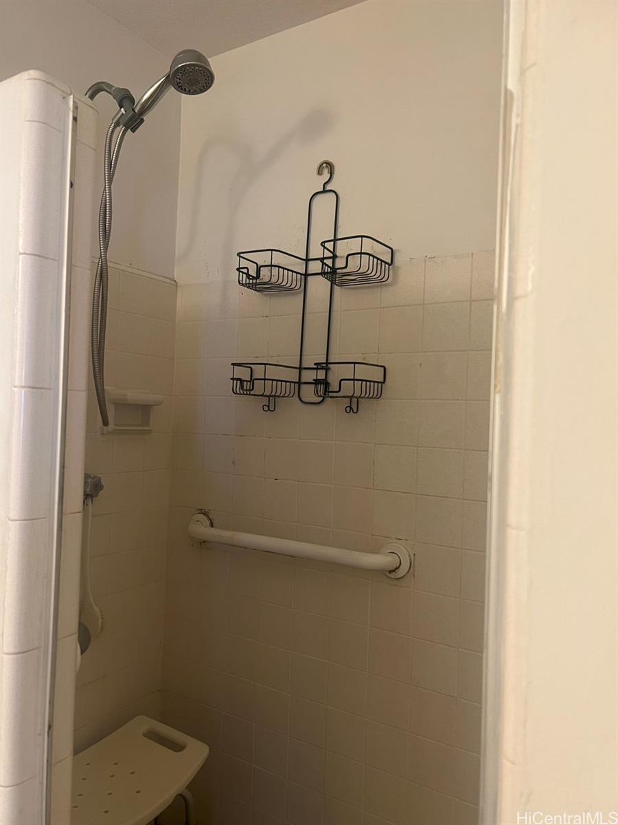 Kalia condo # P7A, Honolulu, Hawaii - photo 10 of 25