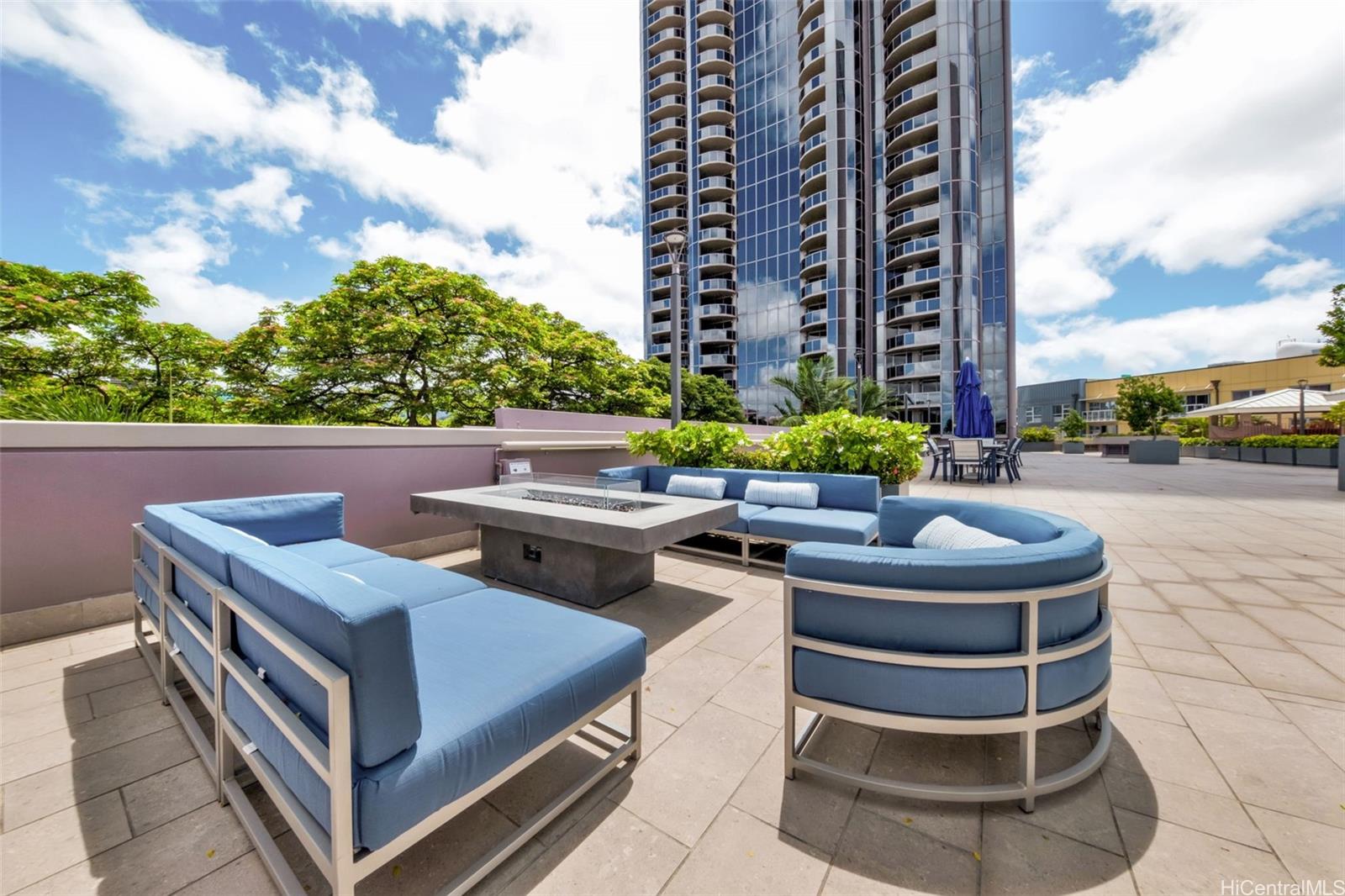 One Waterfront Tower condo # 1501, Honolulu, Hawaii - photo 20 of 25