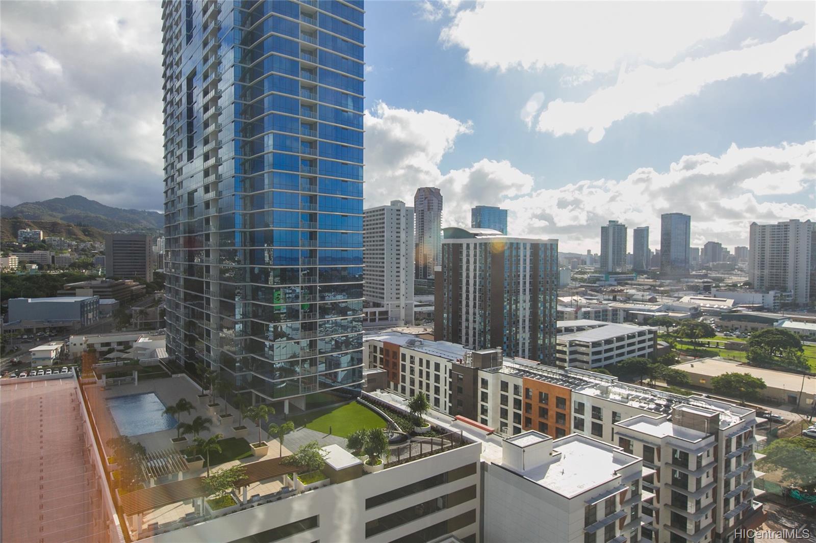 One Waterfront Tower 1704, 425 South Street, Honolulu Kakaako