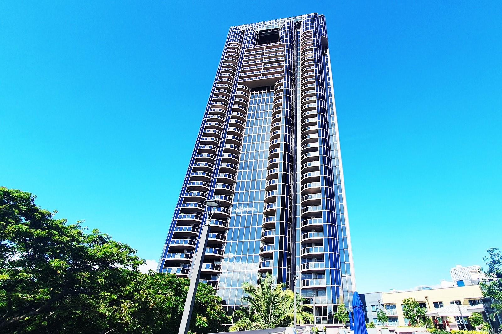 ONE WATERFRONT TOWER condo # 2002, Honolulu, Hawaii - photo 4 of 21