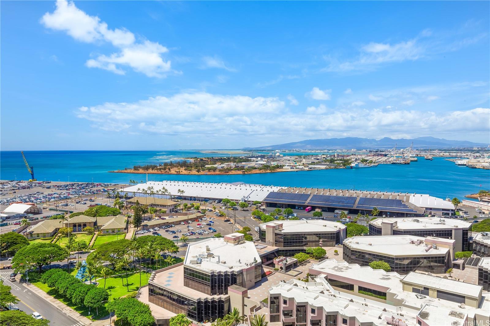 One Waterfront Tower condo # 2401, Honolulu, Hawaii - photo 7 of 25