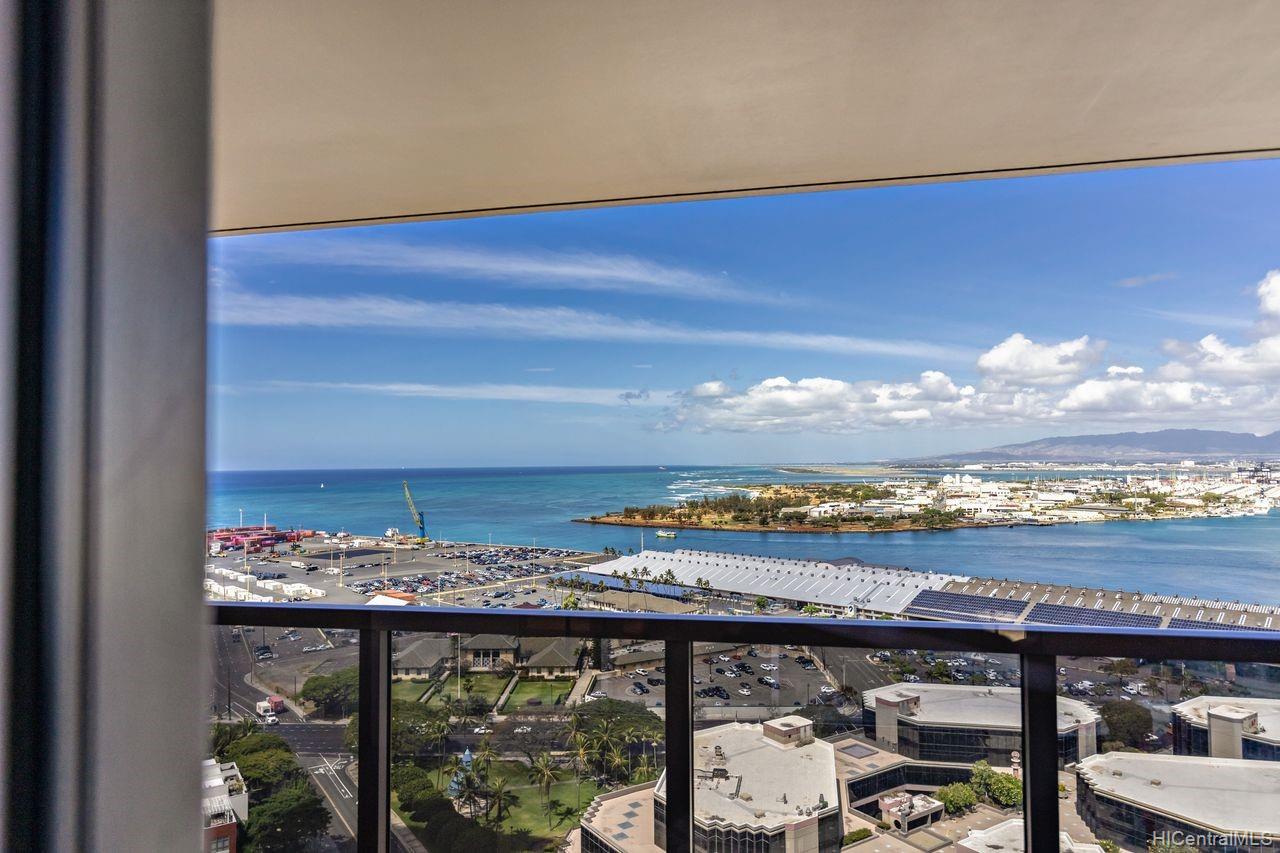 One Waterfront Tower condo # 2803, Honolulu, Hawaii - photo 17 of 25