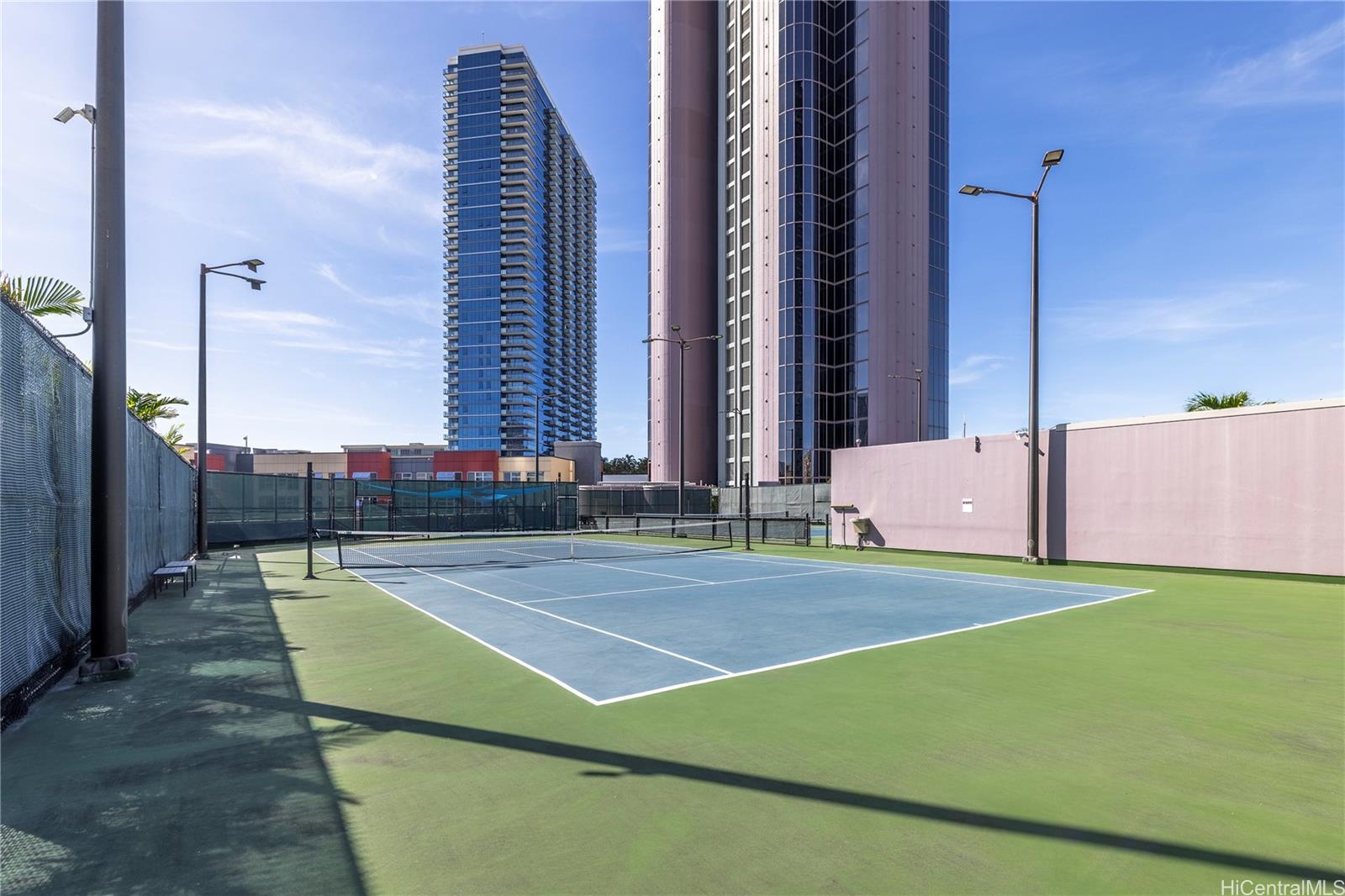 One Waterfront Tower condo # 3504, Honolulu, Hawaii - photo 22 of 25