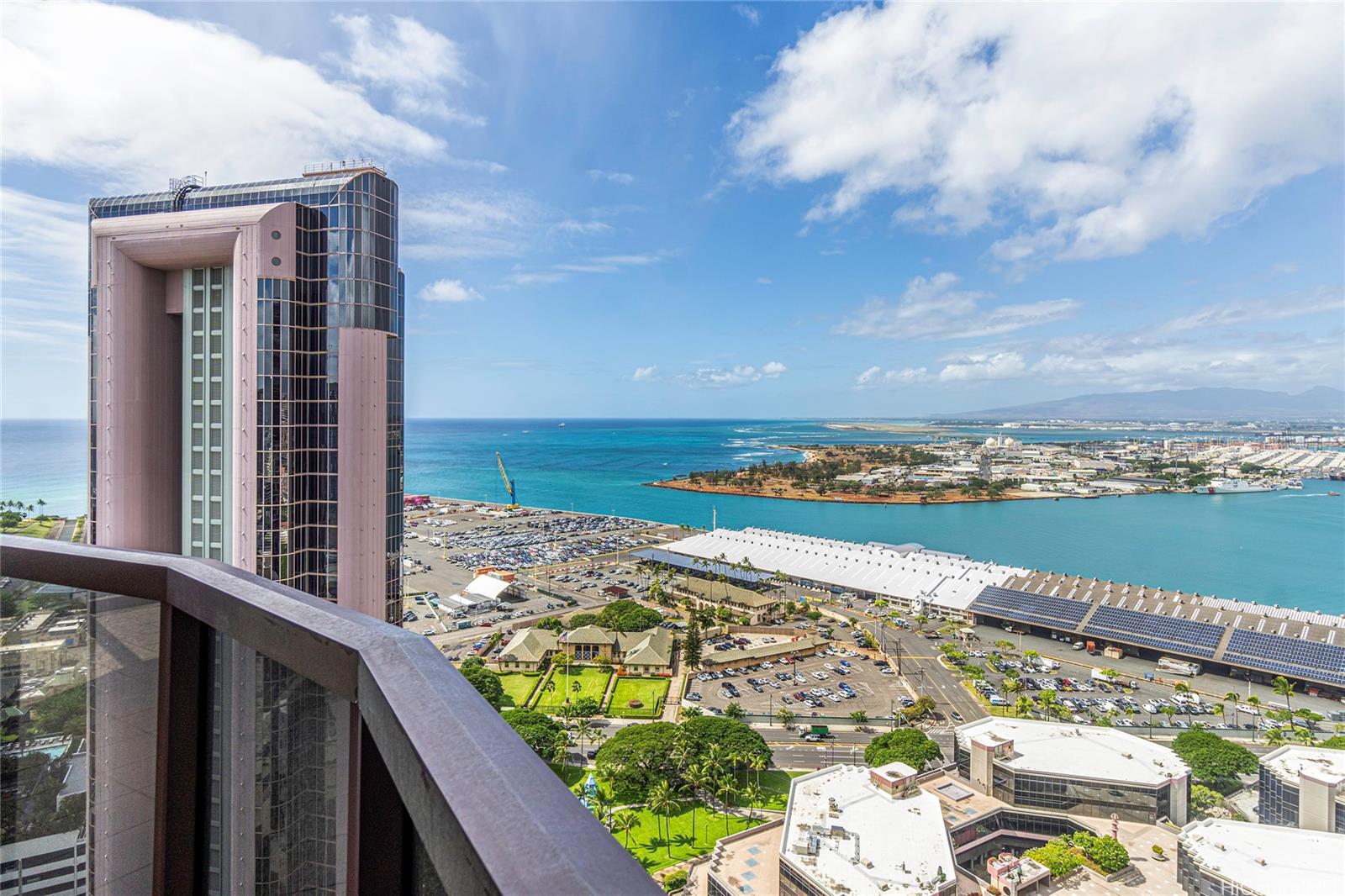 One Waterfront Tower condo # 3601, Honolulu, Hawaii - photo 15 of 24