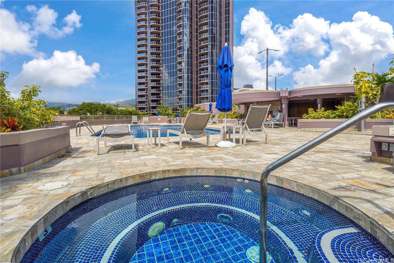 One Waterfront Tower condo # 3601, Honolulu, Hawaii - photo 18 of 24