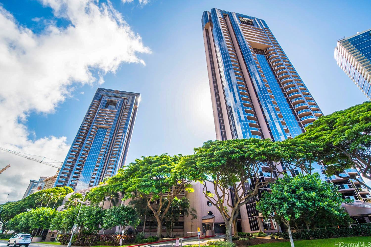 One Waterfront Tower condo # 3601, Honolulu, Hawaii - photo 24 of 24