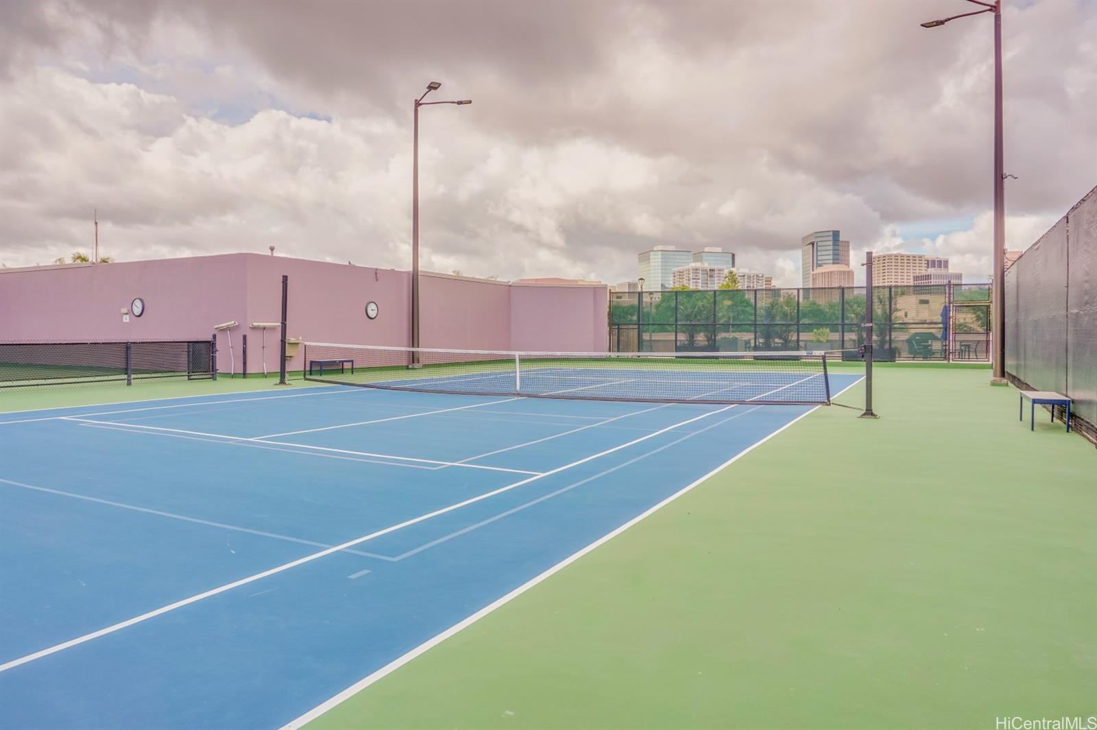 425 South St Honolulu - Rental - photo 22 of 25