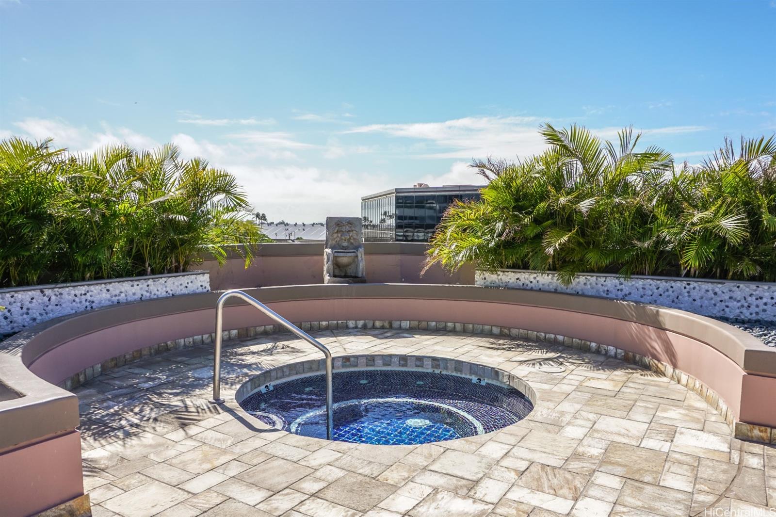 425 South Street Honolulu - Rental - photo 16 of 24