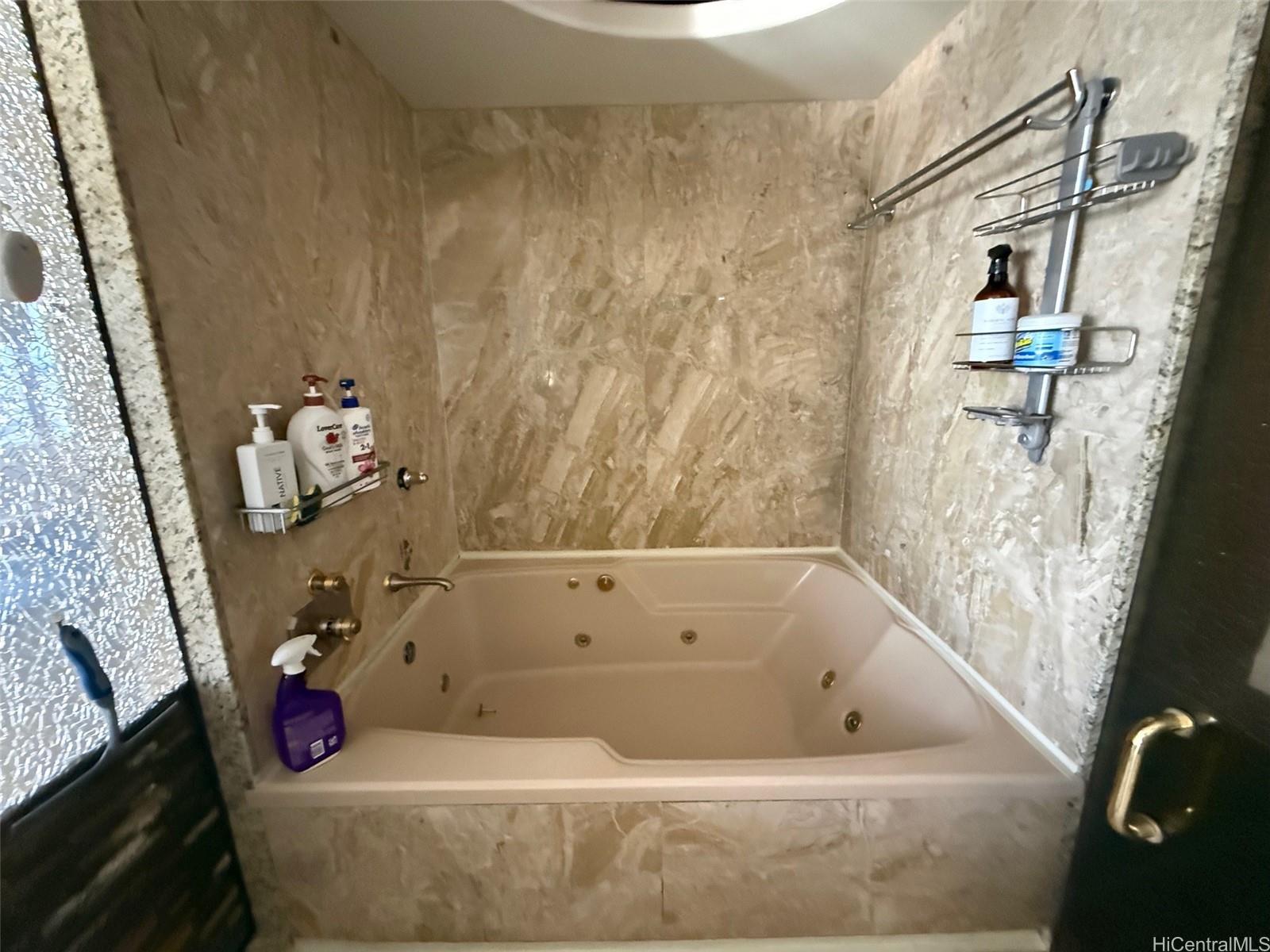 425 South Street Honolulu - Rental - photo 6 of 24