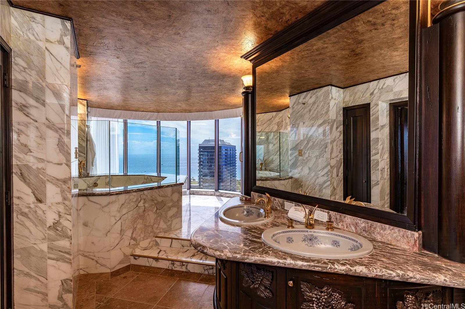 One Waterfront Tower condo # 4501, Honolulu, Hawaii - photo 11 of 12