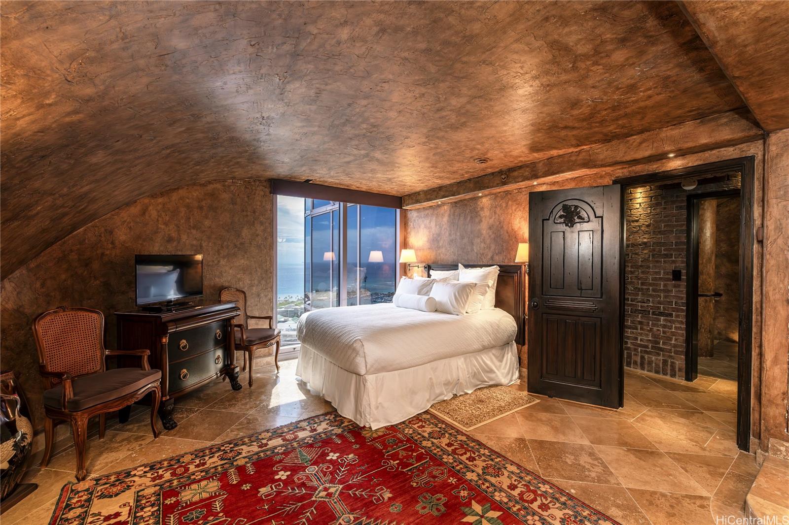 One Waterfront Tower condo # 4501, Honolulu, Hawaii - photo 10 of 12