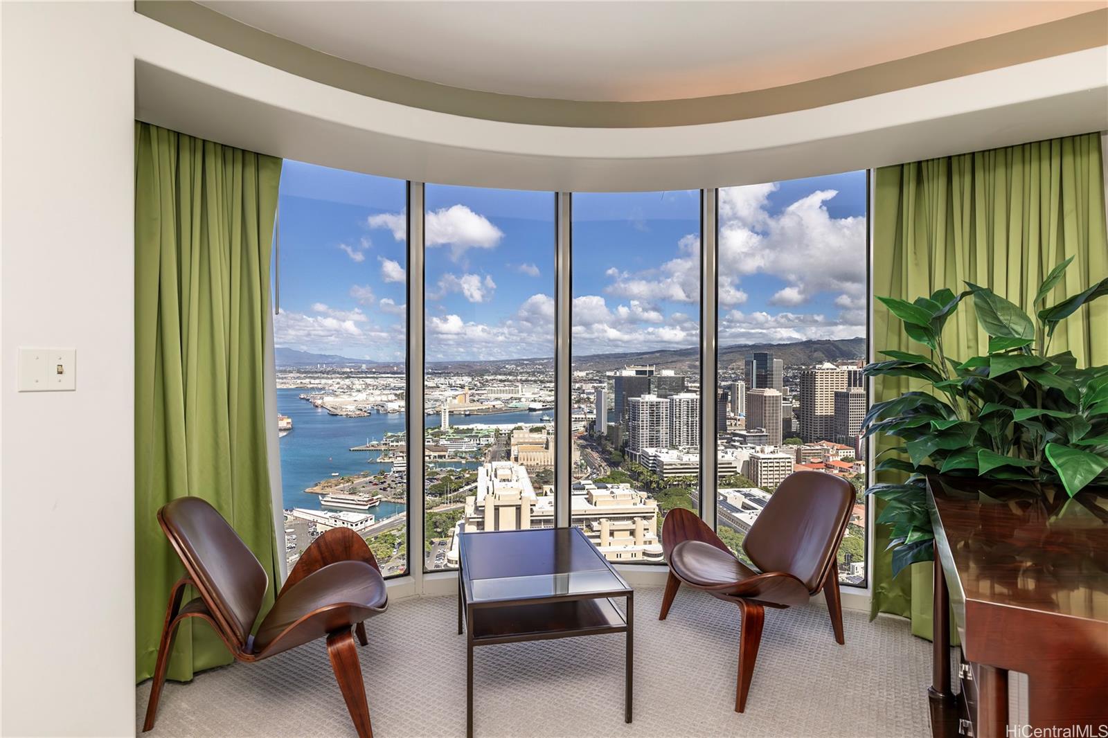 One Waterfront Tower condo # 4502, Honolulu, Hawaii - photo 12 of 13