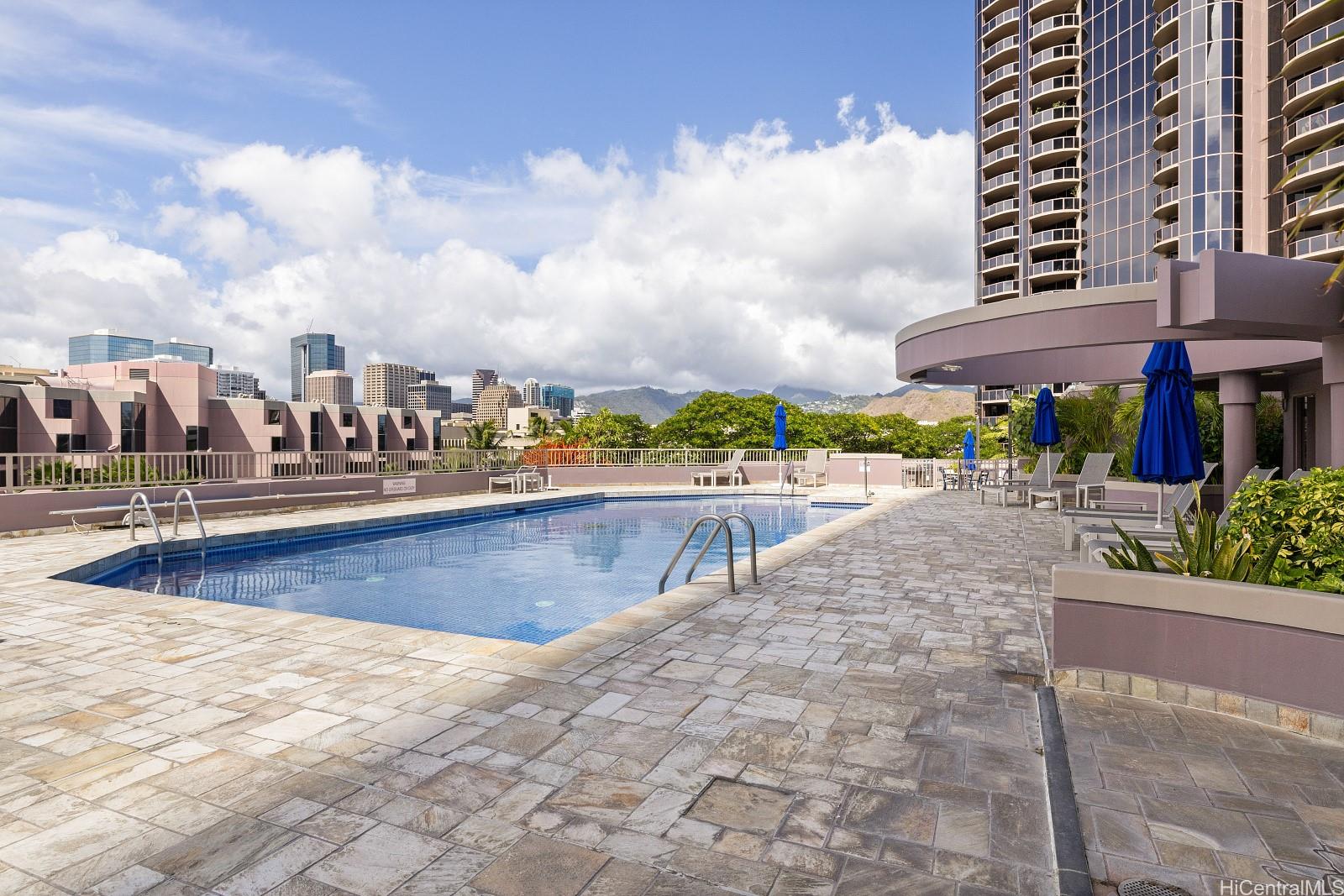One Waterfront Tower condo # 503, Honolulu, Hawaii - photo 14 of 25