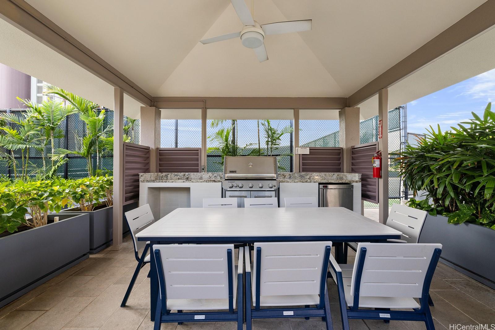 One Waterfront Tower condo # 503, Honolulu, Hawaii - photo 18 of 25