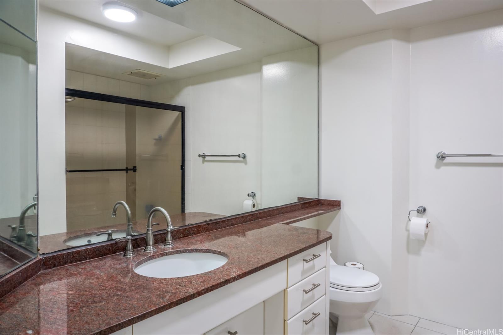 425 South Street Honolulu - Rental - photo 16 of 25