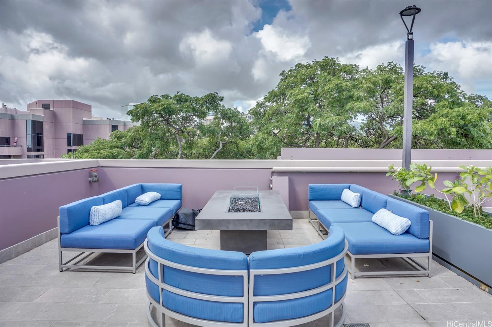 425 South Street Honolulu - Rental - photo 23 of 25