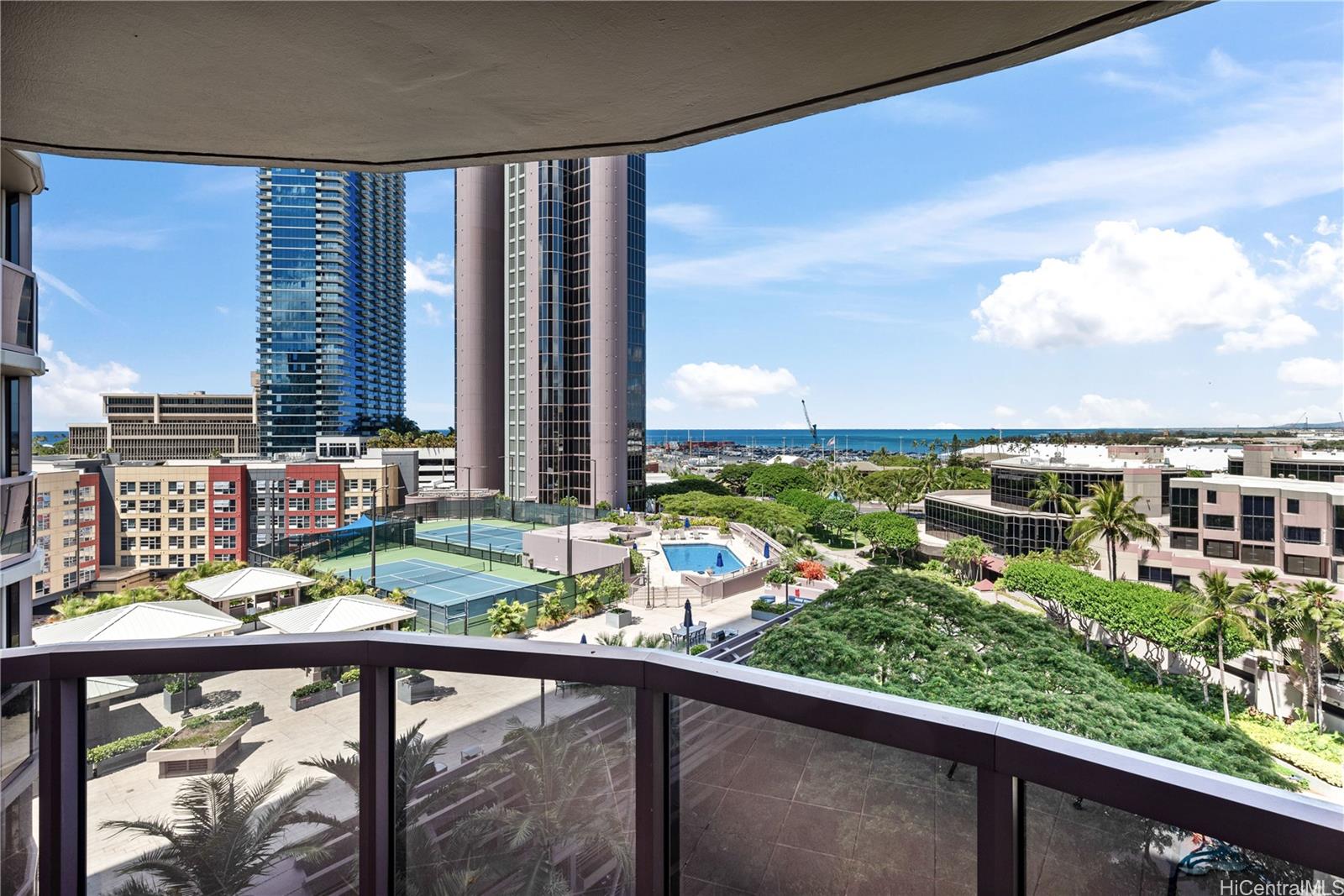 One Waterfront Tower condo # 903, Honolulu, Hawaii - photo 6 of 23