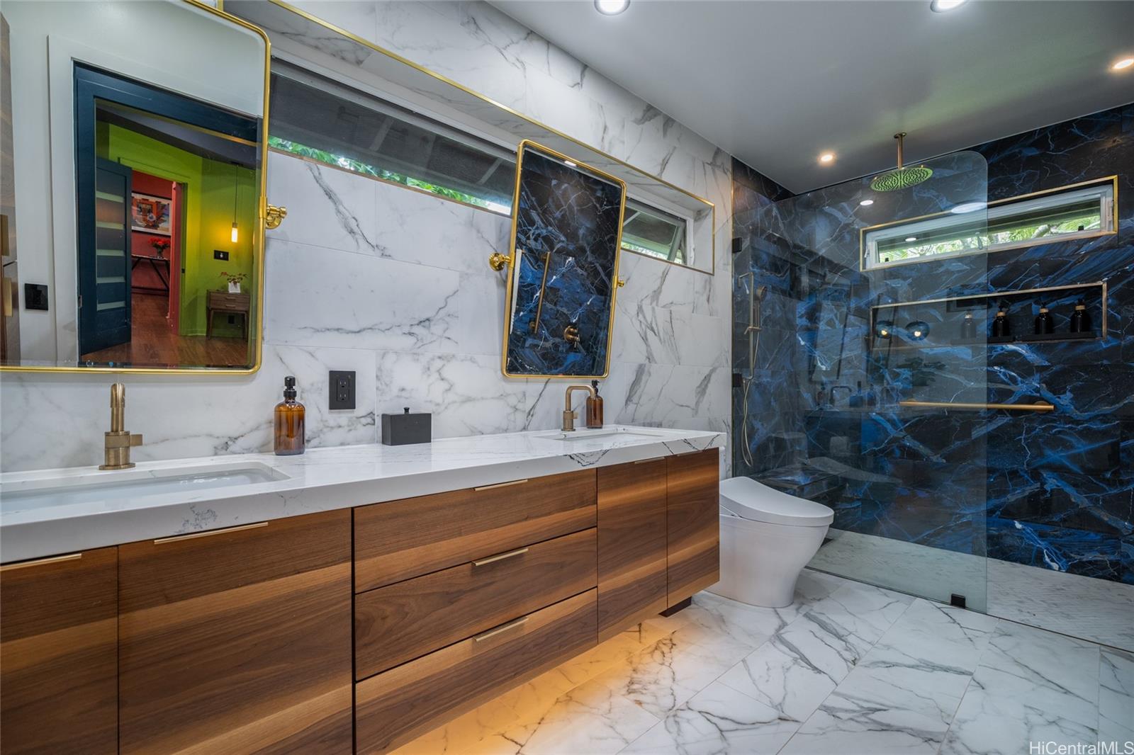 427  Akoakoa Pl Enchanted Lake, Kailua home - photo 13 of 25