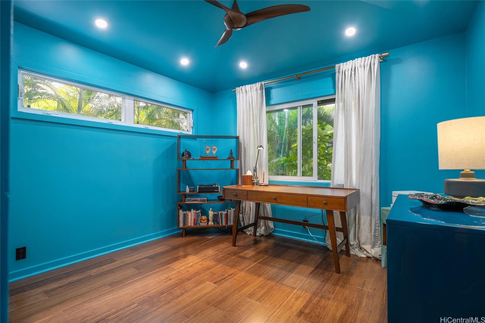 427  Akoakoa Pl Enchanted Lake, Kailua home - photo 16 of 25