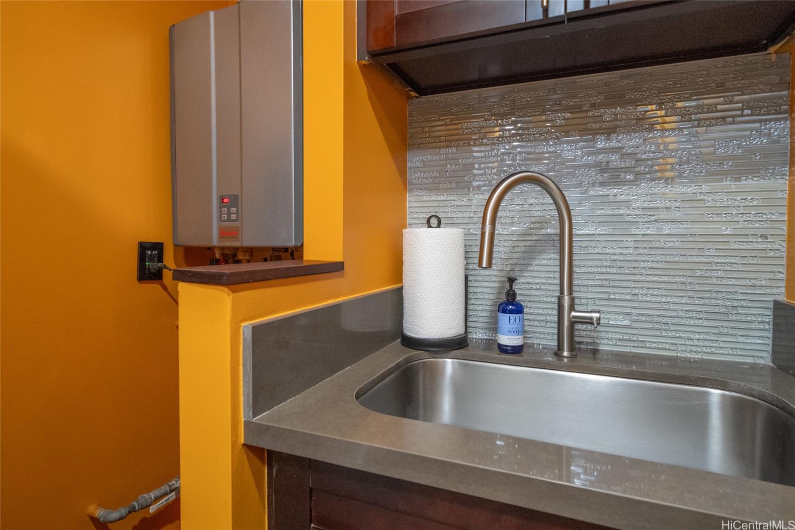 427  Akoakoa Pl Enchanted Lake, Kailua home - photo 24 of 25