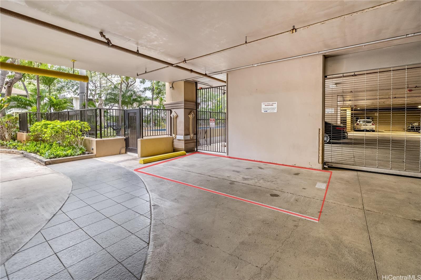 Loft at Waikiki condo # 504, Honolulu, Hawaii - photo 20 of 25