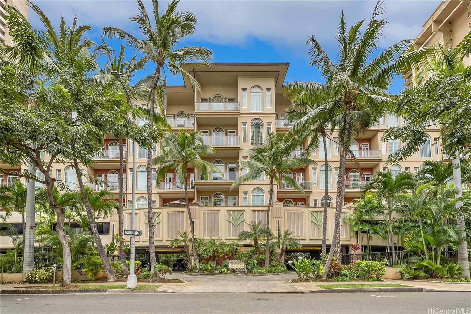 Loft at Waikiki condo # 504, Honolulu, Hawaii - photo 25 of 25