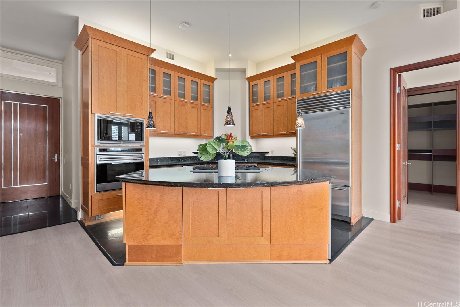 Loft at Waikiki condo # 505, Honolulu, Hawaii - photo 8 of 25