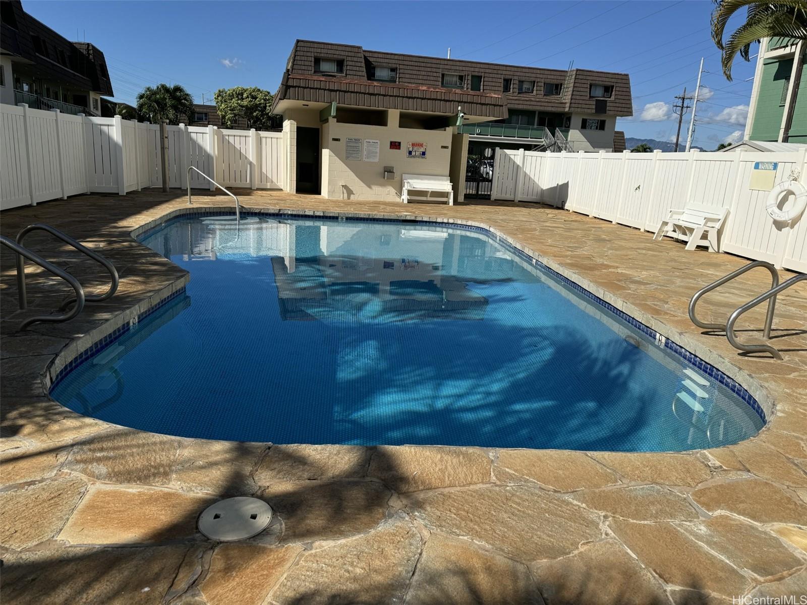 4280 Salt Lake Blvd townhouse # D23, Honolulu, Hawaii - photo 19 of 20