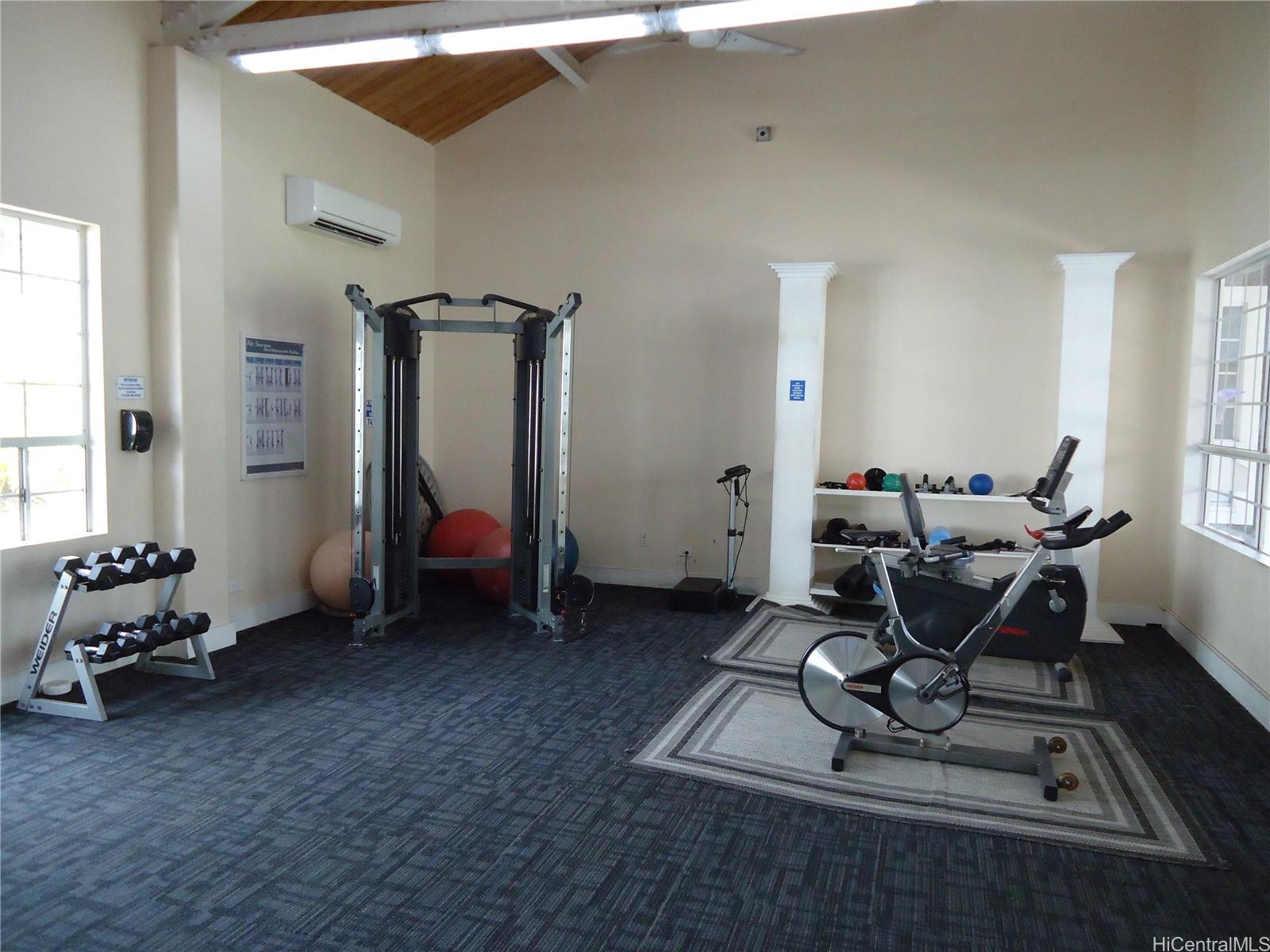 429 Mananai Pl Honolulu - Rental - photo 10 of 21