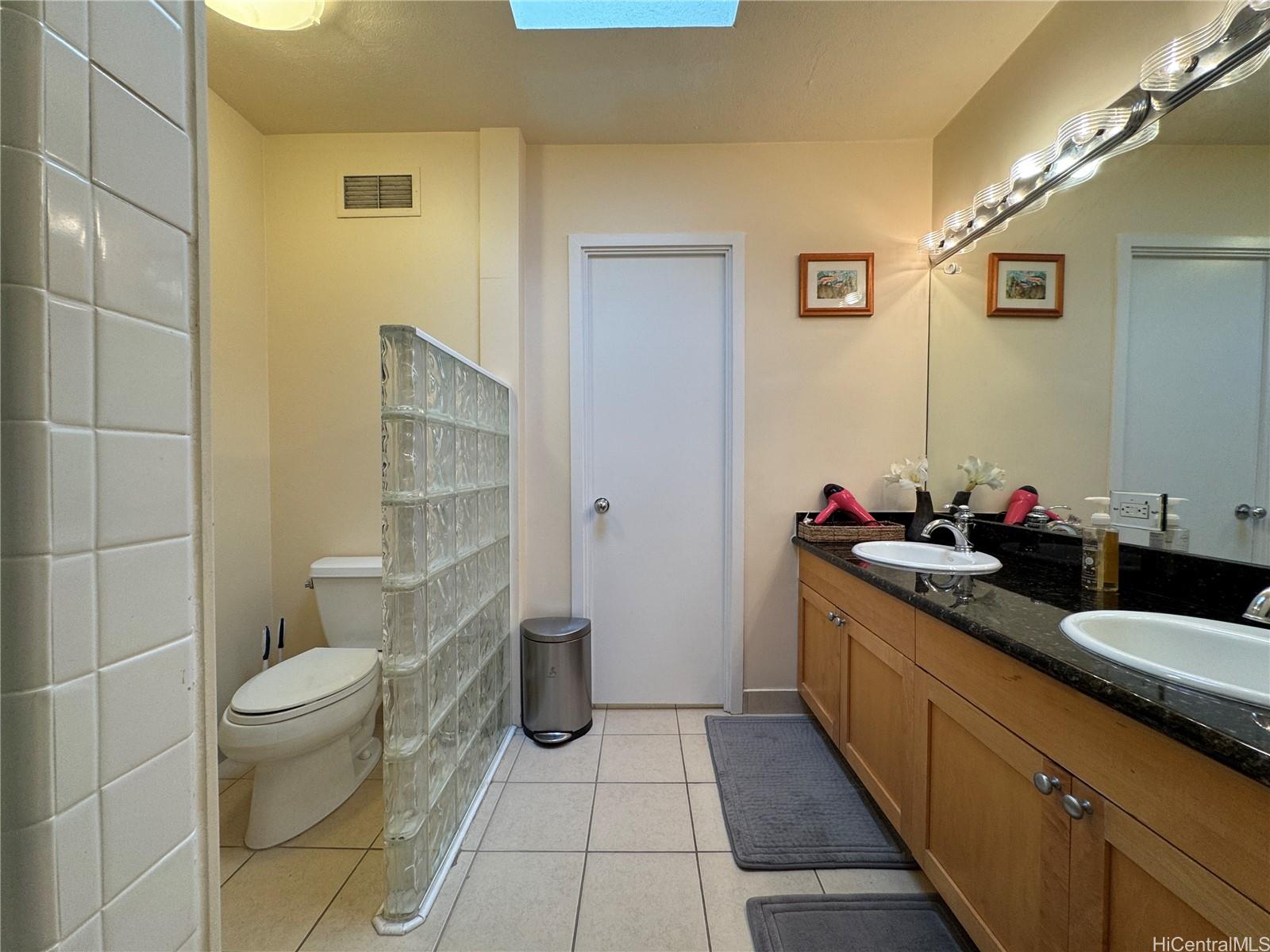 430 Kaiolu Street Honolulu - Rental - photo 12 of 20