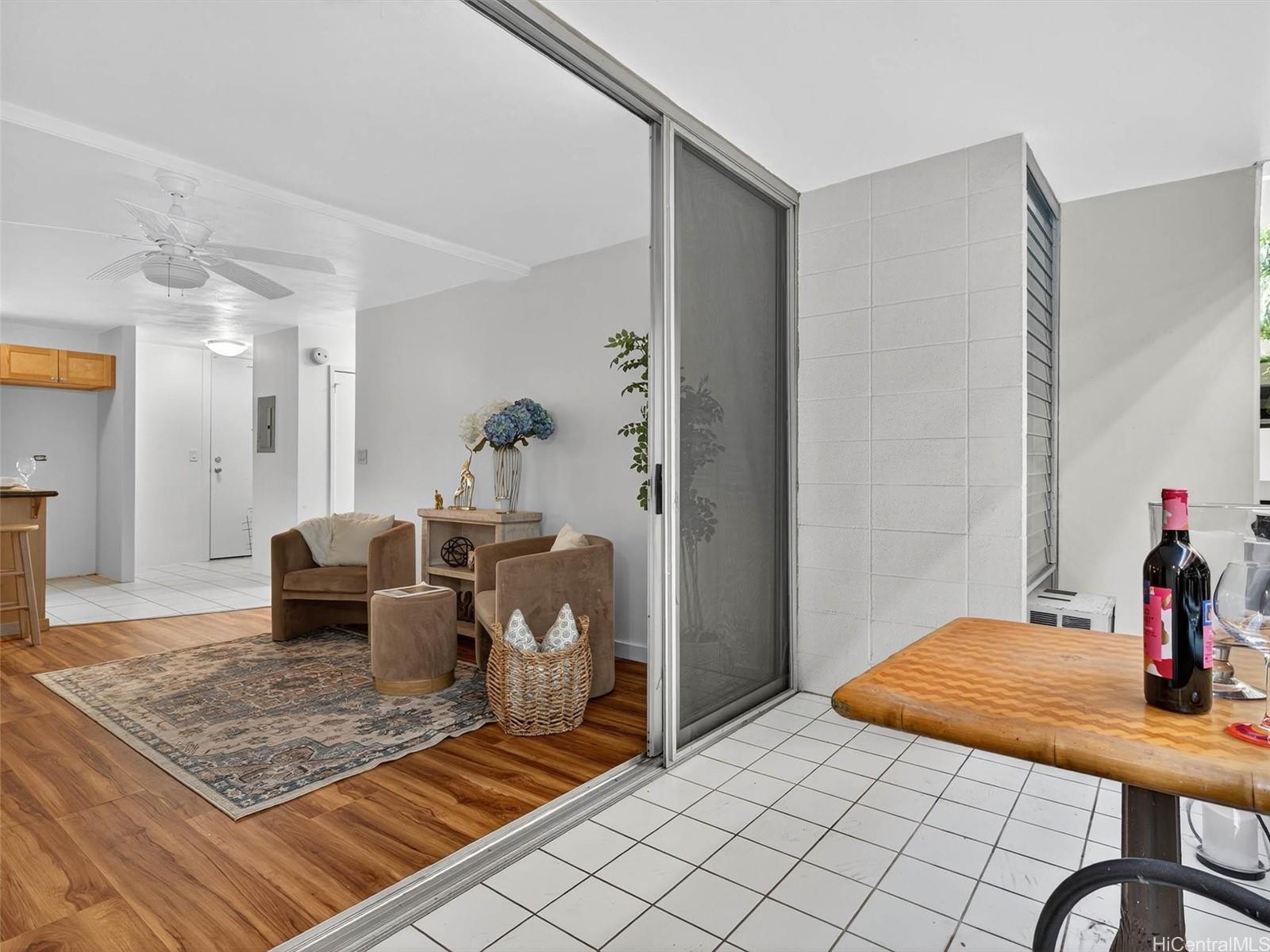 Kaiolu Sunrise condo # 207, Honolulu, Hawaii - photo 3 of 21