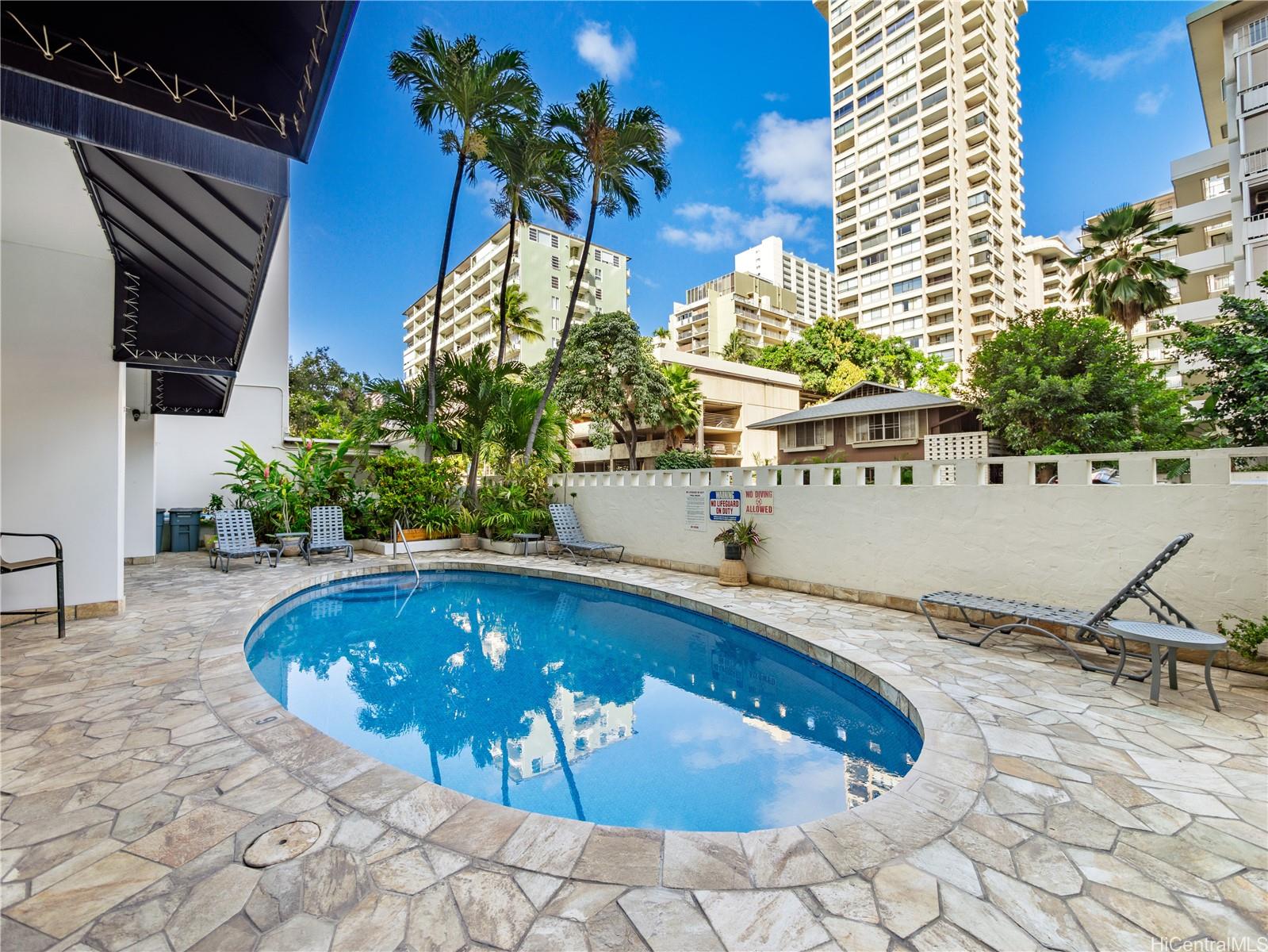 Kaiolu Sunrise condo # 302, Honolulu, Hawaii - photo 20 of 25