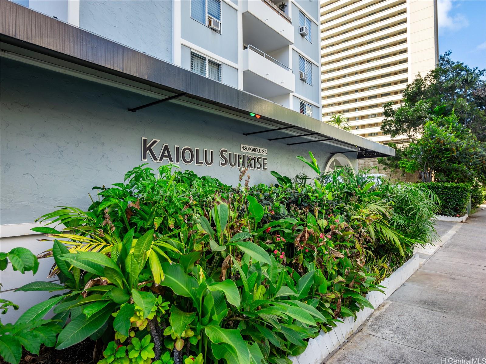 Kaiolu Sunrise condo # 302, Honolulu, Hawaii - photo 23 of 25