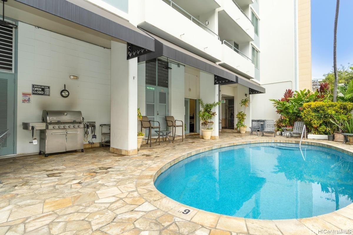 430 Kaiolu St Honolulu - Rental - photo 19 of 21