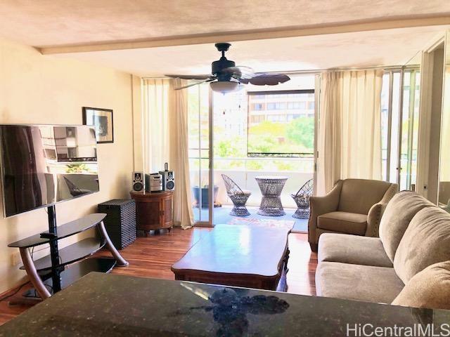 430 Kaiolu St Honolulu - Rental - photo 3 of 21